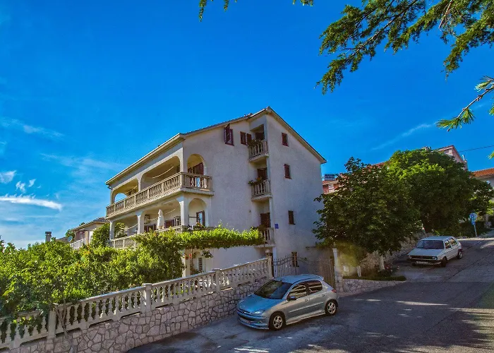 Daire Malerische Dachgeschosswohnung Mit Atemberaubenden Meerblick, Nur 400 Meter Zum